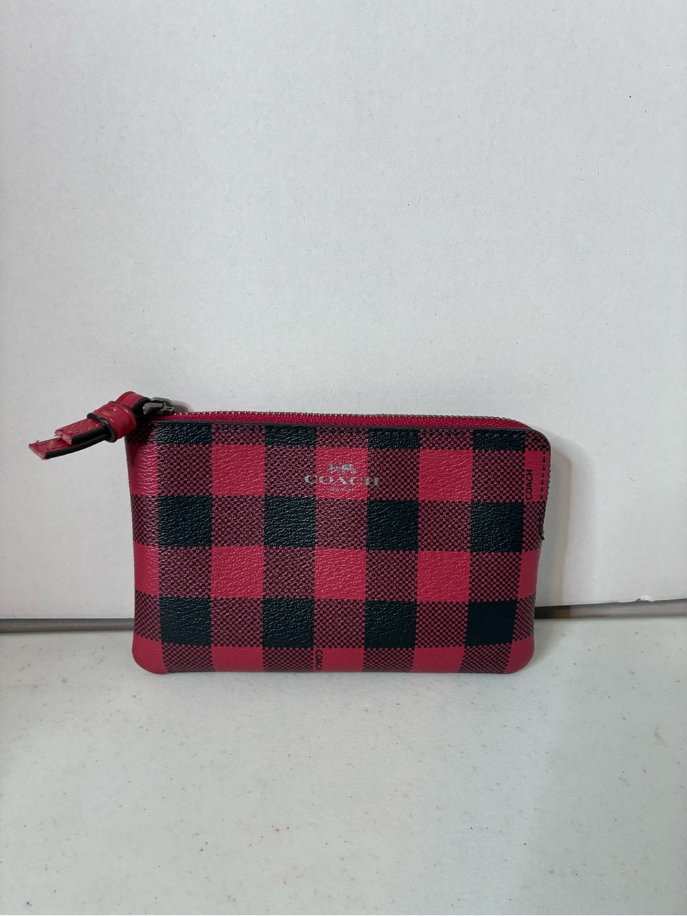 Coach Buffalo Plaid Red Black Corner Zip Wristlet Pouch Wallet